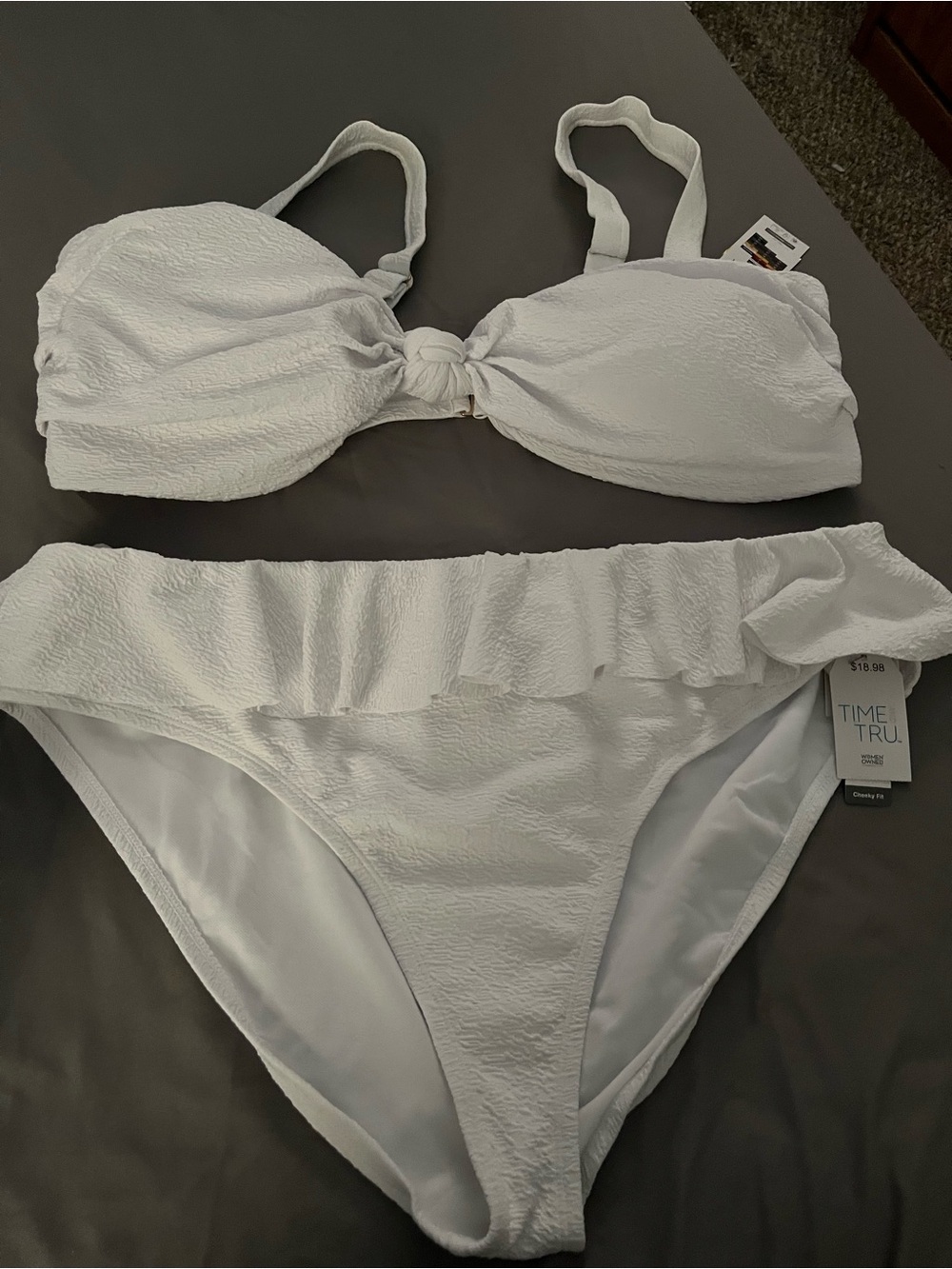 Time and Tru White Textured Ruffle Bikini sz 1x -2x